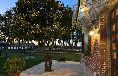 Beuzeville Bed & Breakfast | Le Domaine des Volets bleus