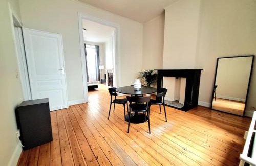 Upper Town Apartment | Le Duplex-suite Joséphine
