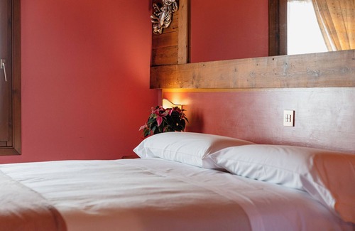 Romano d'Ezzelino Bed & Breakfast | Le Fate Corbezzole B&B - Euphrasia