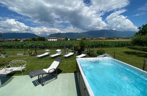 Romano d'Ezzelino Bed & Breakfast | Le Fate Corbezzole