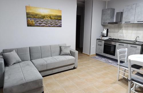Maddaloni Apartment | Le follie