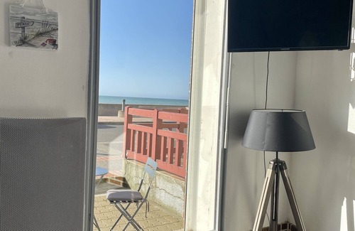 Le Treport Apartment | Le Front de mer - bright studio esplanade Mers