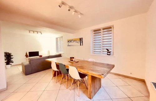 Sainte-Croix-en-Plaine House | Le gîte d'Emma