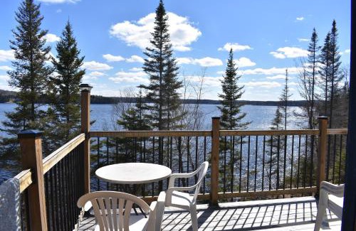 Saint-Felix-d'Otis House | Le Gite de la Renarde