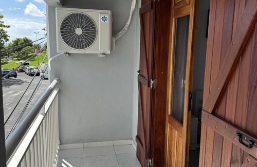 Pointe de la verdure House | Le Gosier Coastal Residence