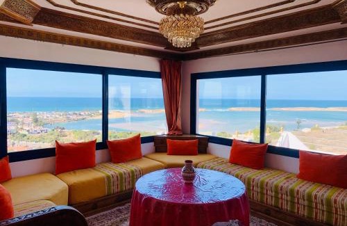 Oualidia Apartment | Le grand château Vue sur Mer uniquement les familles
