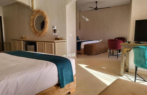 Marrakech Bed & Breakfast | Le Jardin des 2 Sœurs Sleeps 60