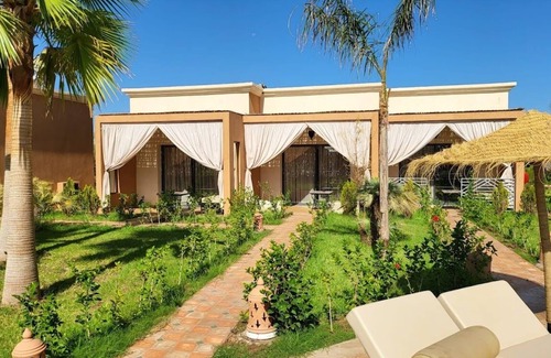 Marrakech Bed & Breakfast | Le Jardin des 2 Sœurs Sleeps 60