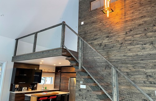 Pohenegamook Ski Chalet | Le Jarret Noir - Modern chalet in Nature! SPA! Super Lake View!