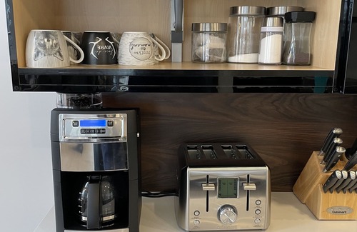 Pohenegamook Ski Chalet | Le Jarret Noir - Modern chalet in Nature! SPA! Super Lake View!