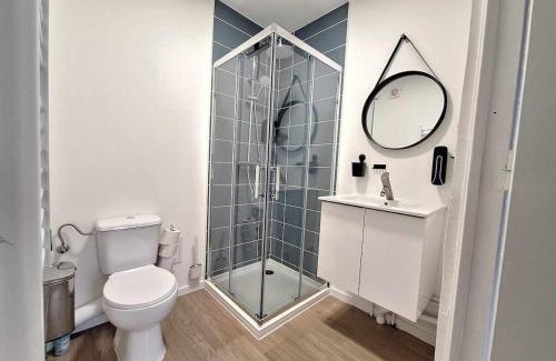 Homecourt Apartment | Le Julie -Spacieux - 5 pers' - 3 beds - Gare 500m