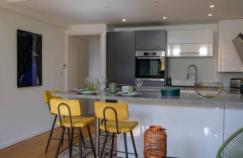 Patte d'Oie Apartment | LE JUNGLE by Cocoonr