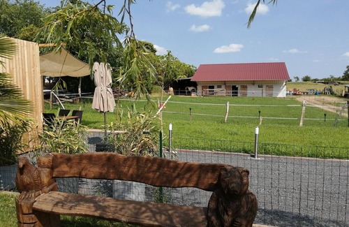 Huttendorf House | Le Lodge de la Hutt' aux animaux