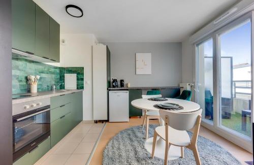 Franconville Apartment | Le Lumineux - FIND ESTATE