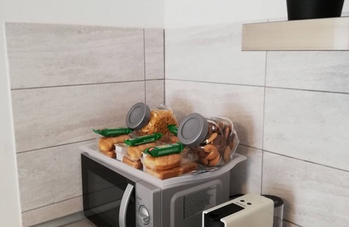 Pagnano House | Le Magnolie 2 next to the bus stop