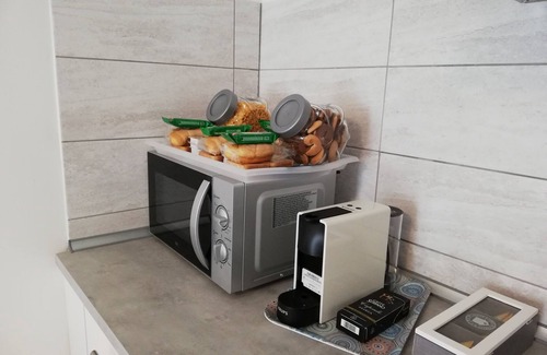 Pagnano House | Le Magnolie 2 next to the bus stop