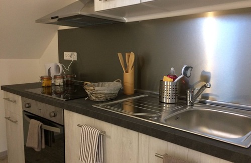 Saint-Loup-Hors Apartment | Le Manoir des Doyens Loft Apartment - Sleeps 8!