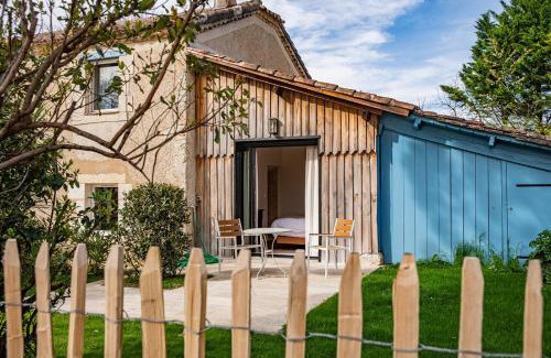 Marsolan House | Le Mas Gascon - Maison de vacances 4 étoiles avec piscine et vue proche de Lectoure