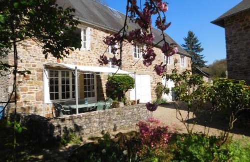 Campeaux House | Le Moulin L'Eveque