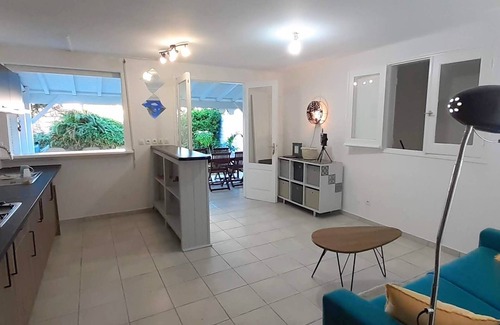 Saint Felix Apartment | Le Nid Douillet de l'anse à Jacques 20 meters from the beach, Le Gosier Petit Havre