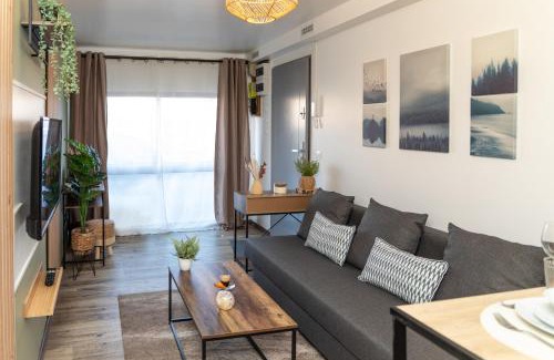 Dammartin-en-Goele Apartment | Le Nordik proche aéroport CDG I Paris I Astérix