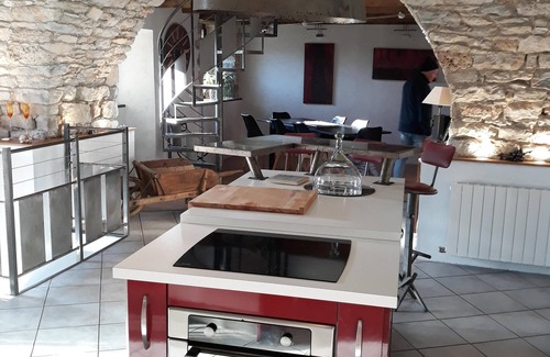 La Cresse House | Le Paillier d'Etienne atypical gîte with jaccusi