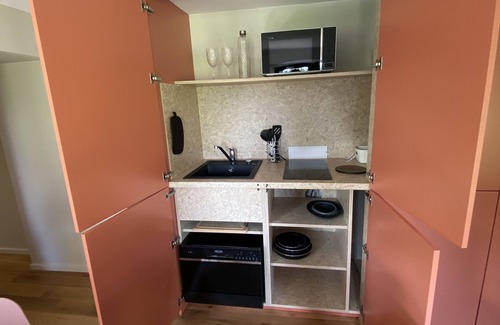 Ostheim House | Le Parc du Séquoia : stay in a former apiary