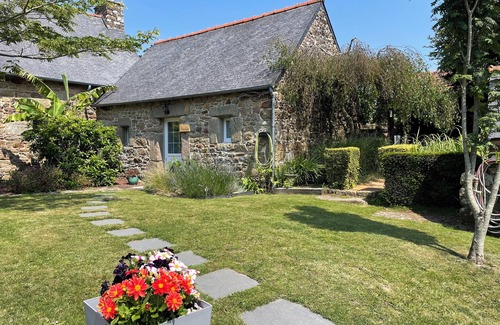 Camlez House | Le Petit Gite de St Nicolas- 5min from the beach -SPA-