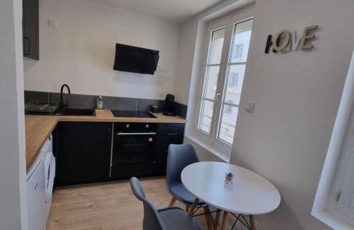 Anatole France Danton Apartment | Le Petit Havrais