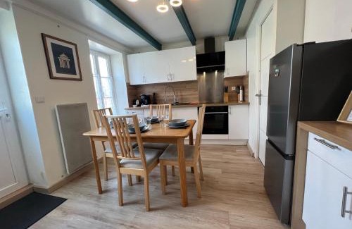 La Flotte House | Le Phare du Bout du Monde - Logement proche du port