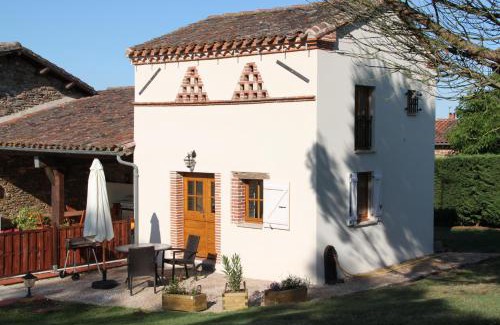 Saint-Gregoire House | Le Pigeonnier de Lacalm GÎTE