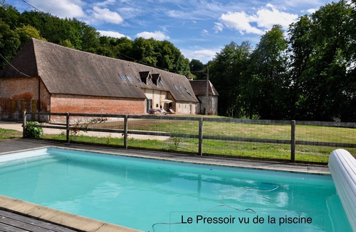 Livarot House | Le PRESSOIR DE NEUVILLE IN THE HEART OF THE PAYS D'AUGE WITH HEATED SWIMMING POOL