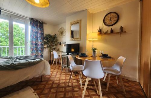 Le Marais Apartment | Le Pti't Normand - Studio Cosy à la Gare