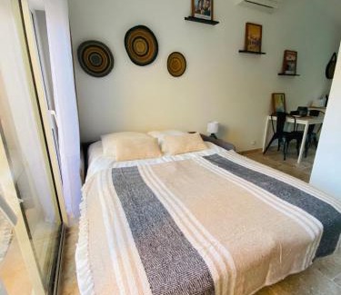 Noves Apartment | Le studio de Marie