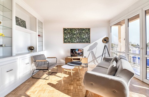 Saint-Jacques - Nazareth Apartment | Le Super 8 - Free Parking, Balcony, 100m²,Wi-Fi