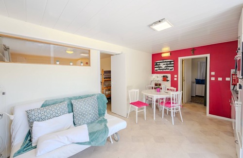 Gareoult Apartment | Le Vivier - Maison Climatisée avec Piscine