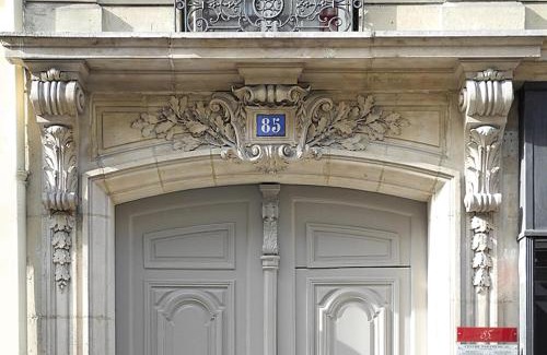 Quartier de la Porte-Saint-Denis Bed & Breakfast | Le85 Paris