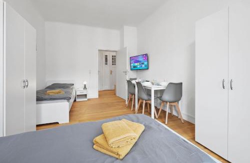 Eutritzsch Apartment | Lea Apartments 3 Raum Messe BMW