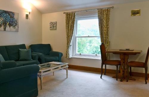 Thirlmere House | Leatheswater