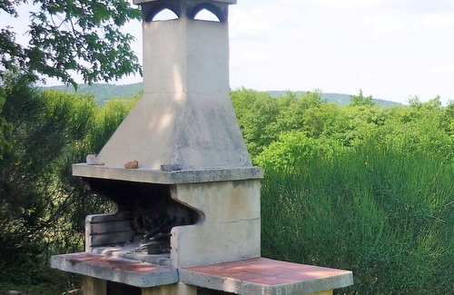 Colle di Val d'Elsa Apartment | LECCIO apt with 1 bedroom in Tuscan countryside between Siena and Florence