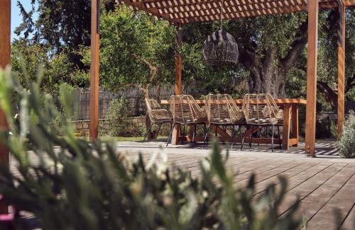 Laganas House | Leeda's Cottages