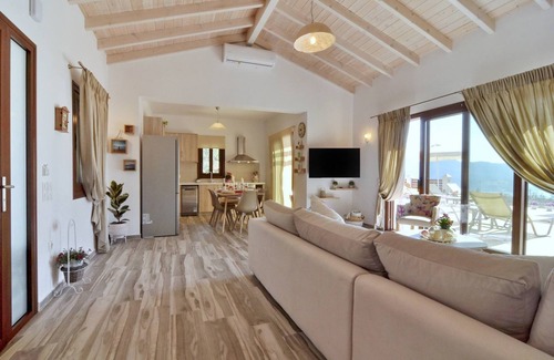 Kavvadades Villa | Lefkimmiatis Villa Elaia newly built