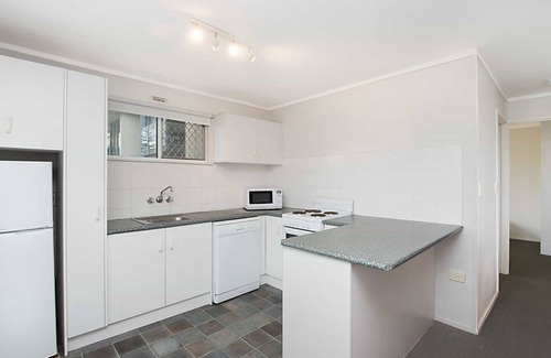 Bilinga Apartment | Legacy 3 - Bilinga/North Kirra Beachfront - Min. 3 Night Stays!