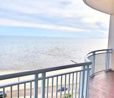 Gulfport House | Legacy Tower Two 904