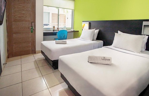 Bendungan Hilir Hotel | LeGreen Suite Tondano
