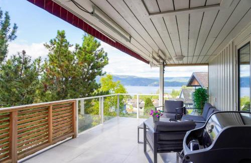 Ulefoss Apartment | Leilighet med flott uteplass