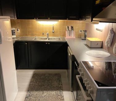 Kvaløysletta Apartment | Leilighet nær flyplassen
