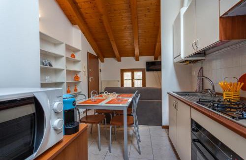 Buttrio Apartment | LEISURE & BUSINESS (Tempo libero & Business)