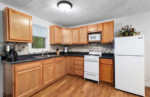 Cheboygan Apartment | Lemmers Paradise #1 on Lake Huron