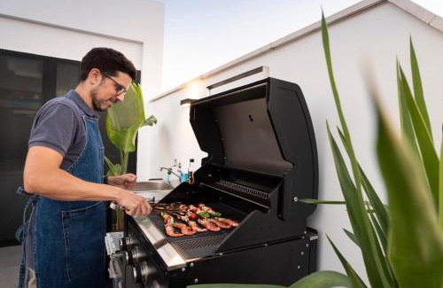 Cordoba Villa | LeonAlba House Private Villa Private rooftop Private Pool Private Andalusian Courtyard Free Parking BBQ 8 Guests